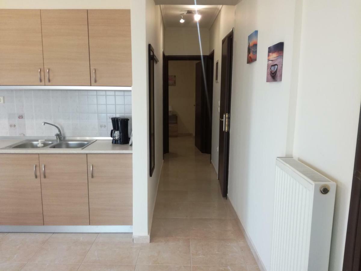 Jordan'S 3Rd Appartment At ניאה מיכאניונה מראה חיצוני תמונה