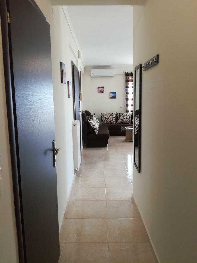 Jordan'S 3Rd Appartment At ניאה מיכאניונה מראה חיצוני תמונה